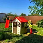 بيت ضيافة La Mosie